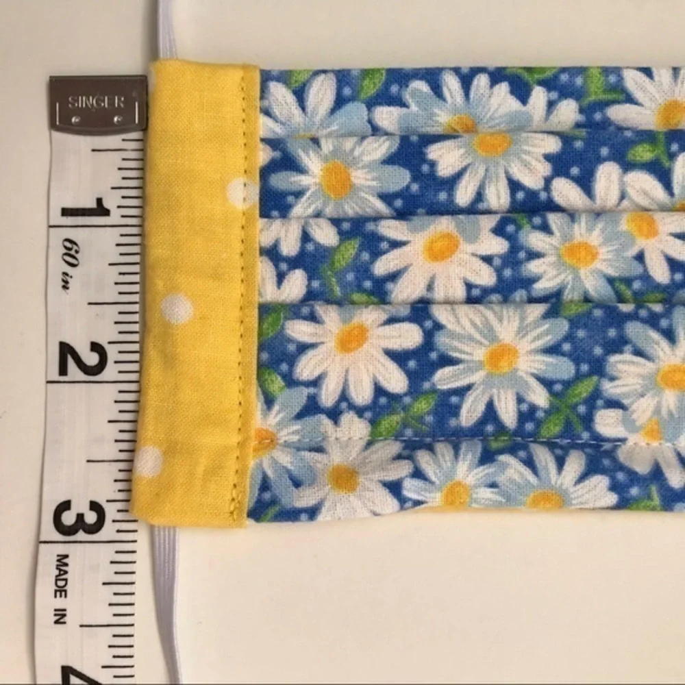 Free with bundles over $75 Daisy‎ floral cloth mask face cover